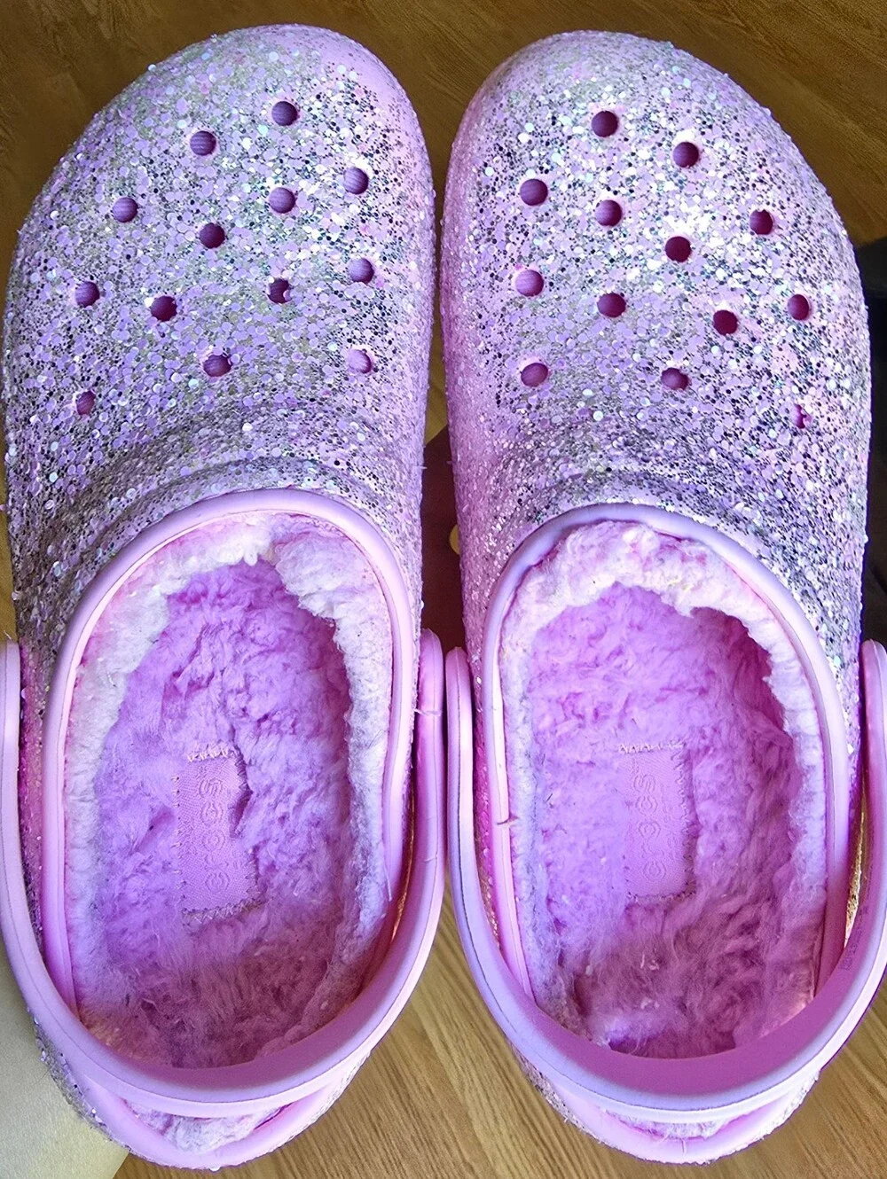 Sz 3 Little Girl's CROCS CLASSIC PINK  GLITTER LINED comfort Clogs